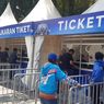 Penggemar Dream Theater Mulai Berdatangan ke Stadion Manahan Solo, Ada yang Baru Beli Tiket