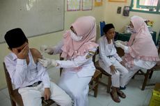 Gubernur DKI Tegaskan Anak-anak Boleh Daftar SD meski Tak Punya Kartu Imunisasi