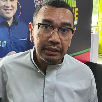 Staf Khusus Menteri BUMN Arya Sinulingga saat ditemui di Stasiun Gambir, Jakarta, Senin (22/1/2024). 