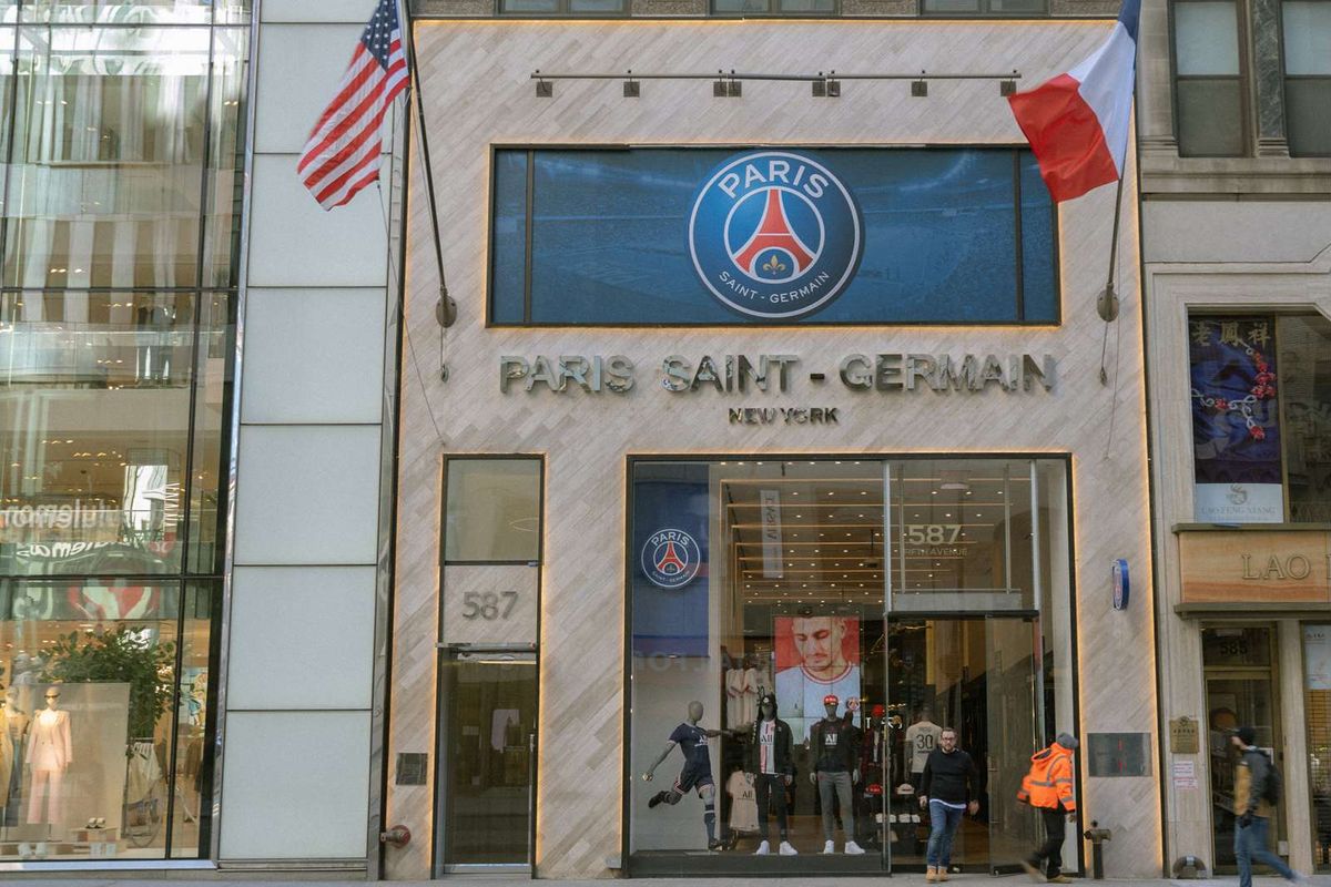 Toko resmi PSG di New York.