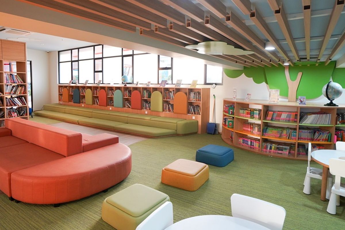 Media Resources Centre (MRC) TK-SD Cikal Lebak Bulus sebagai pusat pengembangan literasi, pengetahuan, dan juga riset murid TK-SD Cikal Lebak Bulus. 