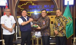 Audiensi dengan Pupuk Indonesia, Herman Deru: Kuota Pupuk di Sumsel Cukup, tetapi Petani Masih Kekurangan