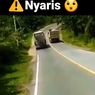 Kejadian Lagi Truk Mundur Gagal Nanjak, Hampir Tabrak Bus