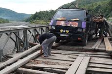 Tak Kunjung Diperbaiki, Jembatan O’ou di Nias Terancam Ambruk