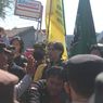 Demo Tolak Tapera, Mahasiswa dan Polisi di Lumajang Saling Dorong