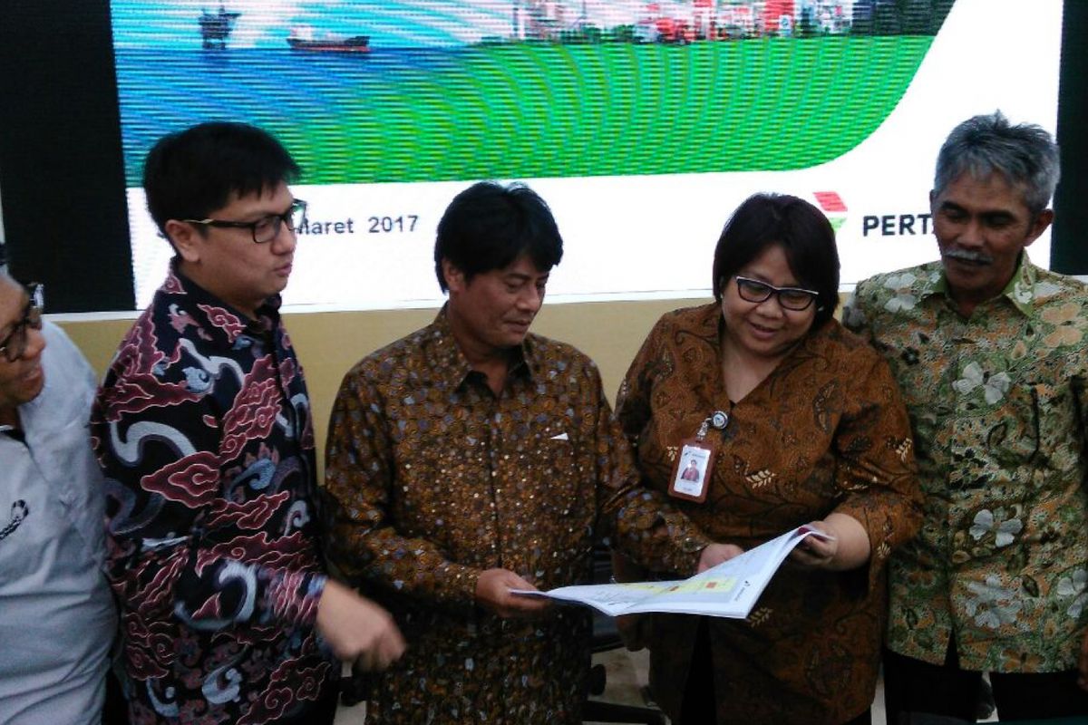 Konferensi pers kinerja PT Pertamina (Persero) tahun 2016 di Kantor Pusat Pertamina, Jakarta, Kamis (16/3/2017).