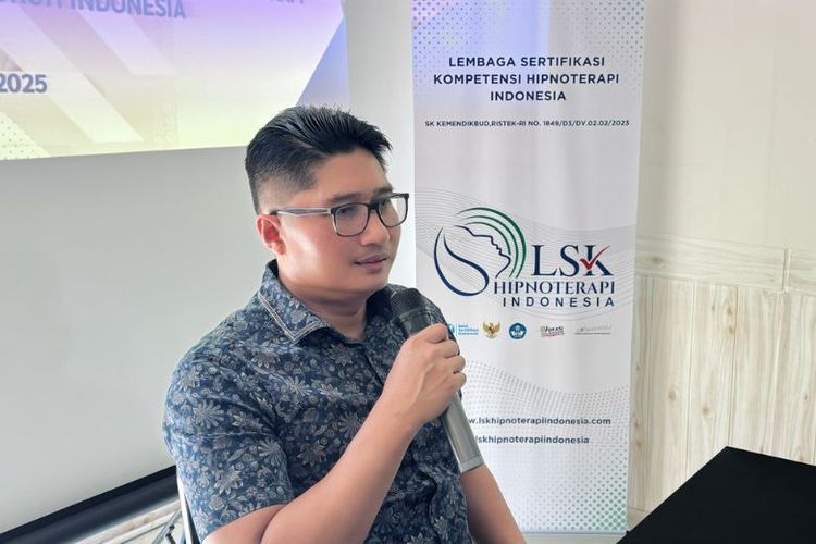 Ketua LSK Hipnoterapi Indonesia Iyep Pepen mengatakan, pihaknya sebagai lembaga sertifikasi menggelar uji kompetensi berstandar KKNI secara berkala untuk mendukung program ini.