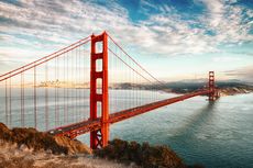 Hari Ini dalam Sejarah: Dimulainya Pembangunan Golden Gate Bridge