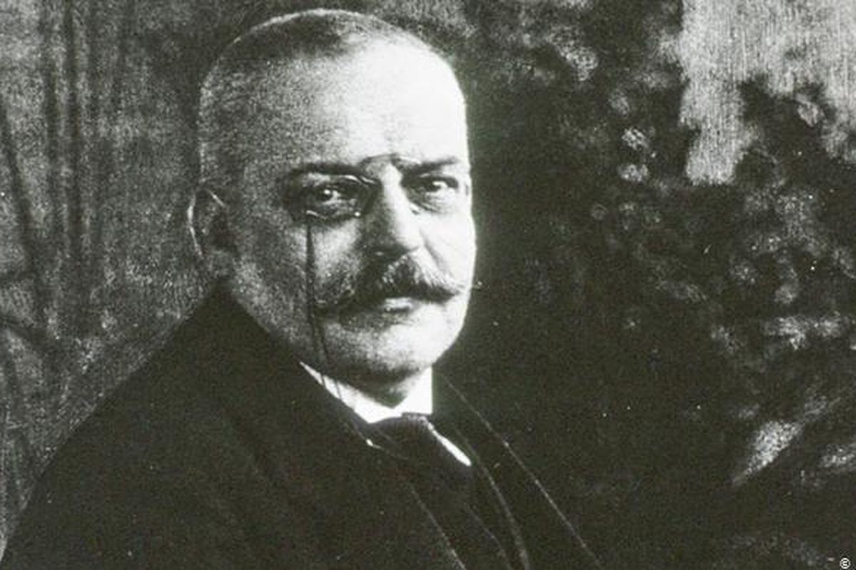 Potret diri Alois Alzheimer.
