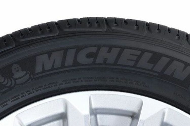 Ban mobil Michelin