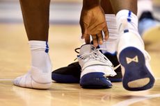 Sepatu Bintang Basket Jebol di Lapangan, Saham Nike Melorot Lebih dari 1 Persen