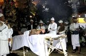 Watangan Matah dalam Pertunjukan Calonarang di Bali