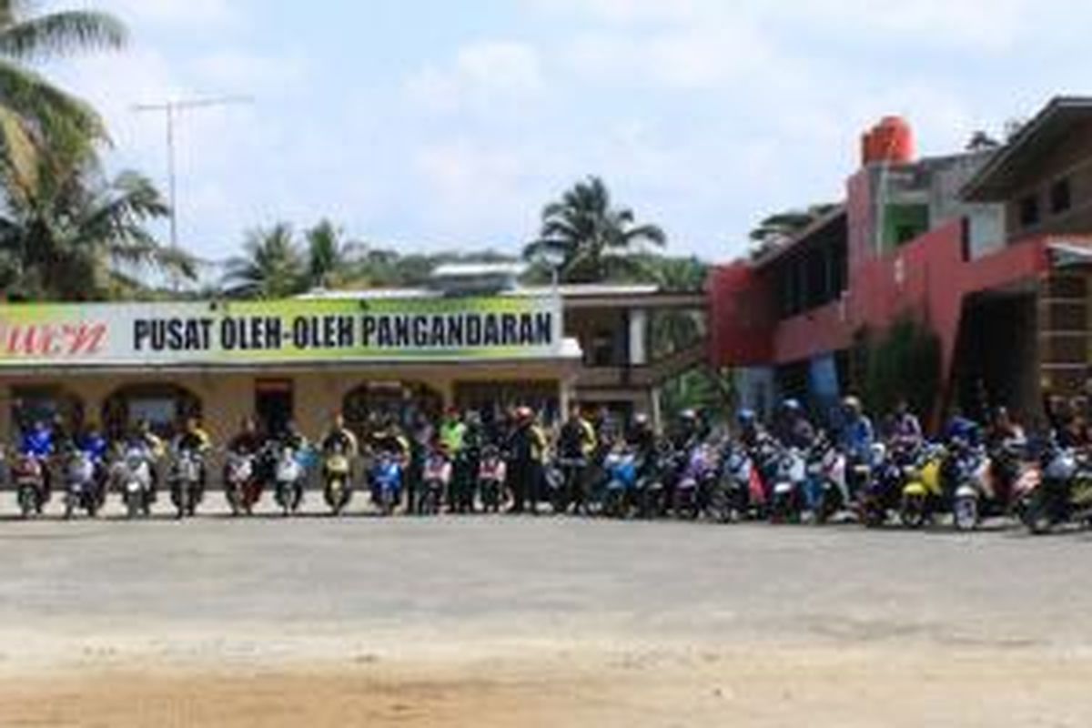 Fino Owner Indonesia melakukan touring wajib ke Pangandaran.