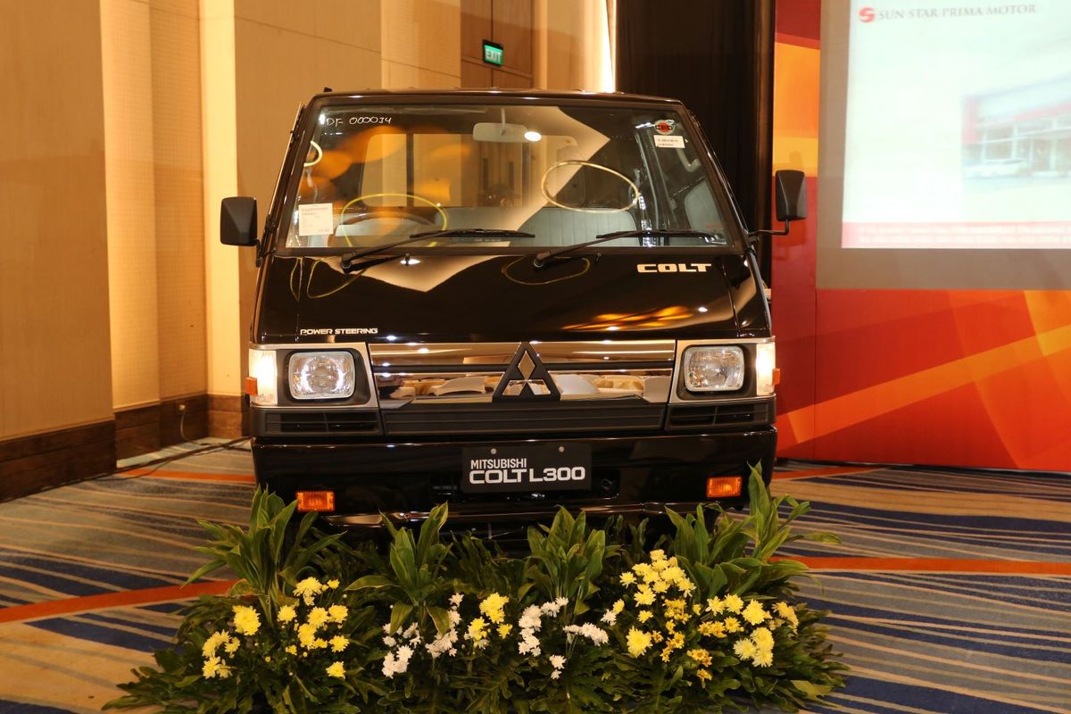 New Mitsubishi Colt L300