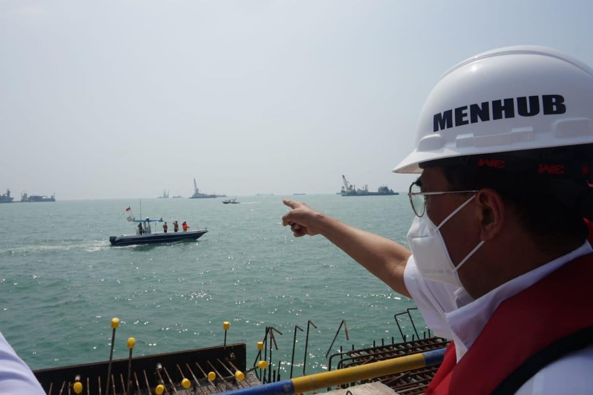 Menhub Budi Karya Sumadi saat meninjau proyek Pelabuhan Patimban, Minggu ( 9/8/2020).
