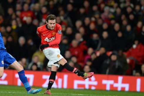 Juan Mata Kagumi Atmosfer Old Trafford