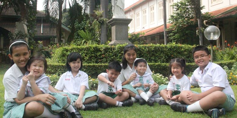 Ilustrasi Peringatan 160 Tahun Sekolah Santa Ursula Jakarta