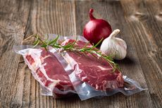7 Cara Empukkan Daging Steak, Bisa Pakai Tepung Maizena