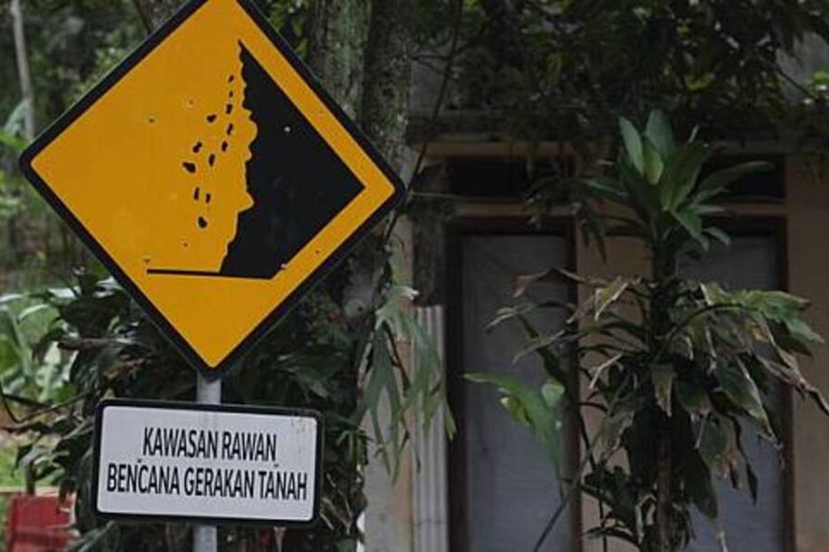 Salah satu lokasi rawan bencana di wilayah Kabupaten Cianjur, Jawa Barat, Jelang akhir tahun, Cianjur dihadapkan pada ancaman bencana hidrometerologi.