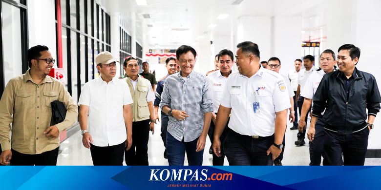 Tinjau Stasiun Integrasi, Dirut KAI Pastikan KA Jarak Jauh dan Commuter Line Beroperasi Normal