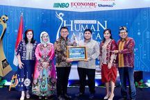 Kelola SDM dengan Baik, Jasa Raharja Raih 2 Penghargaan di Ajang Indonesia Human Capital Award 2023