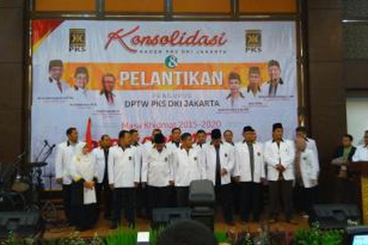Pelantikan kepengurusan Dewan Pimpinan Tingkat Wilayah (DPTW) PKS DKI periode 2015-2020. 