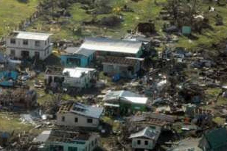 Kerusakan di daerah-daerah terpencil di Fiji dilaporkan sangat buruk. 