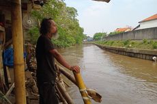 Ketika Warga Kebon Pala Jatinegara Harus Hidup Berdamai dengan Luapan Kali Ciliwung