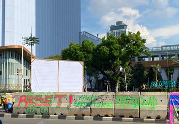 Movable Concrete Barrier, Beton Penahan Banjir di Tol Tangerang–Merak