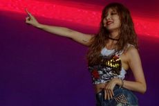 Hyuna, Energik dan Sensual di Panggung Viral Fest Asia 2016