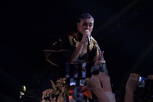 Agnez Mo: Saya Tidak Tumbuh dengan Bahasa Inggris