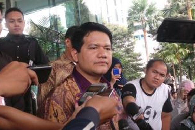 Ketua Komisi Pemilihan Umum Husni Kamil Manik.