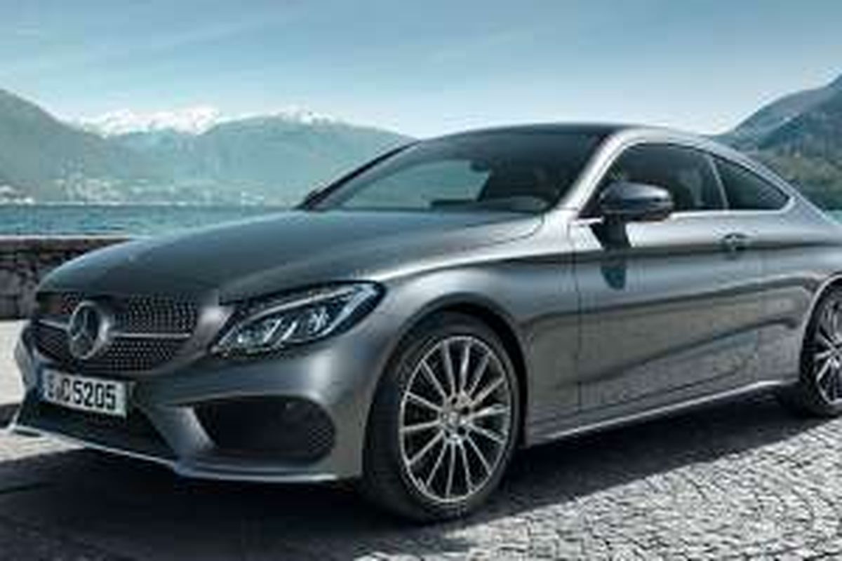 Mercedes-Benz C-Class Coupe.