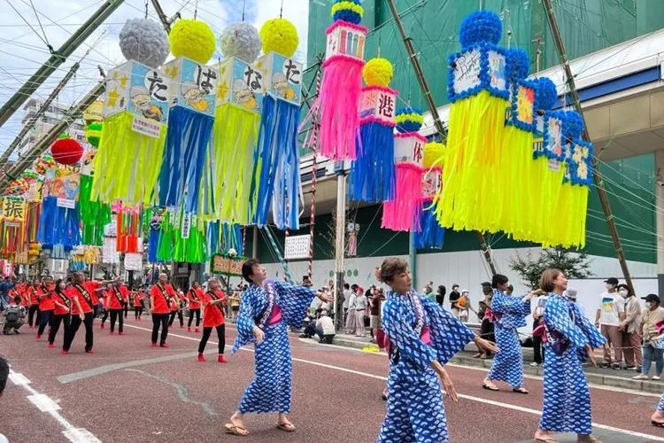 Festival Tanabata di Jepang.