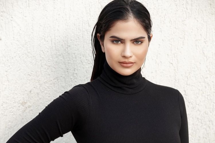 Gaya modis dan kasual Rachel Gupta, Miss Grand International 2024 yang mengundurkan diri. 