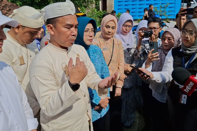 Menteri Wihaji Temui Tokoh Adat Baduy, Bahas Pemberian MBG bagi Warga Baduy Dalam