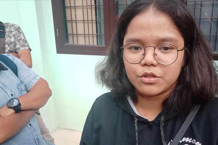 Pemimpin Umum Suara USU Yael Stefani Sinaga mengatakan, gugatan adalah upaya terakhir menuntut rektor mencabut SK pemecatan 18 anggota Suara USU, Senin (12/8/2019)