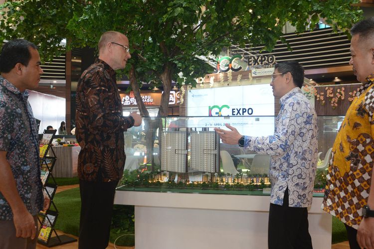 Pameran JGC Property Expo 2019 berlangsung sebelum pemilihan presiden (pilpres) ini dimulai Selasa (2/4/2019) sampai 14 April 2019 mendatang sejak pukul 10.00 WIB di Main Atrium AEON Mall .