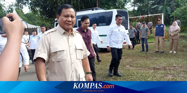 Gunakan Hak Pilih, Prabowo Mencoblos di TPS 008 Bojong Koneng Bogor