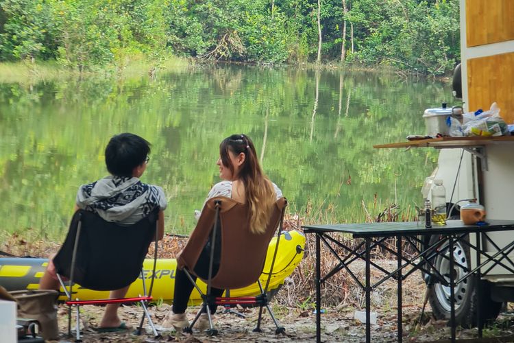 John dan Riana Jajago Indonesia, keliling Indonesia pakai campervan