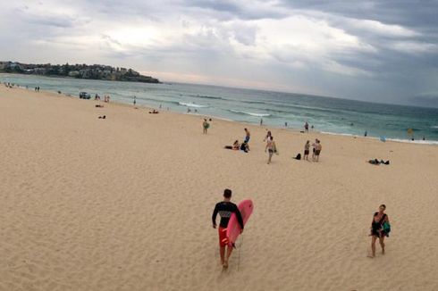 Cerita Daster Bikini di Pantai Bondi...