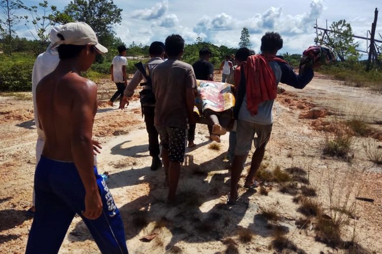 Foto Dok Polres Nunukan. Heri (20) warga Desa Pembeliangan Kabuaten Nunukan ditemukan meninggal dunia  setelah dilaporkan  menghilang  saat menjala ikan. Korban sempat bergelut dengan buaya yang menyerangnya di Sungai Sebakis pada Minggu (01/12) pagi. 