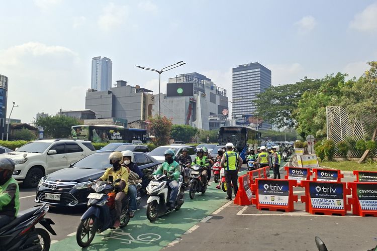 Jelang Demo Buruh Hari Ini: Sudirman-Thamrin Masih Lancar, TNI-Polri Bersiaga