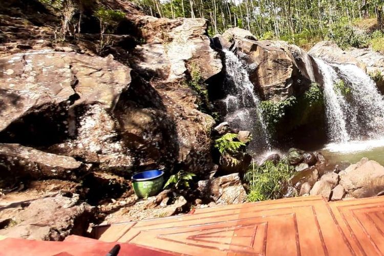 Curug Panglebur Gongso Kendal: Daya Tarik, Harga Tiket, Dan Jam Buka