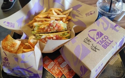Taco Bell Opens in Jakarta in Time for the Holidays