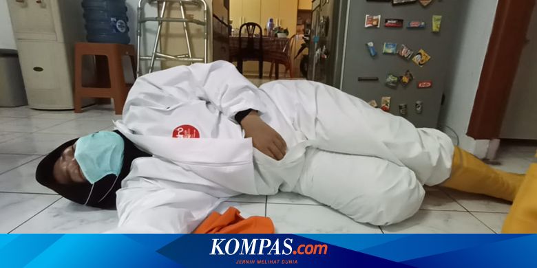 Ketika Jumlah Relawan Pemulasaraan Tak Sebanding dengan Angka Kematian, Jenazah Pasien Covid-19 Antre ke Liang Lahat - Vimarsana News