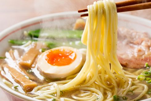 Cara Makan Ramen Seperti Orang Jepang, Seruput biar Rasanya Makin Enak