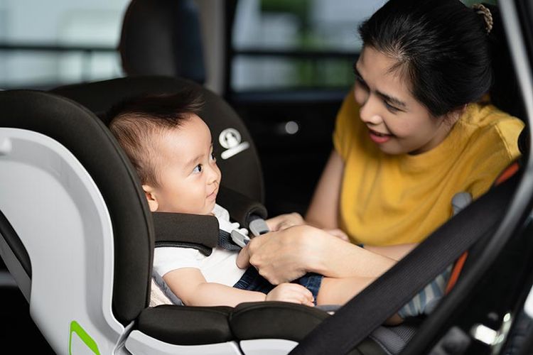 Penggunaan car seat penting bagi keselamatan si kecil di mobil. 

