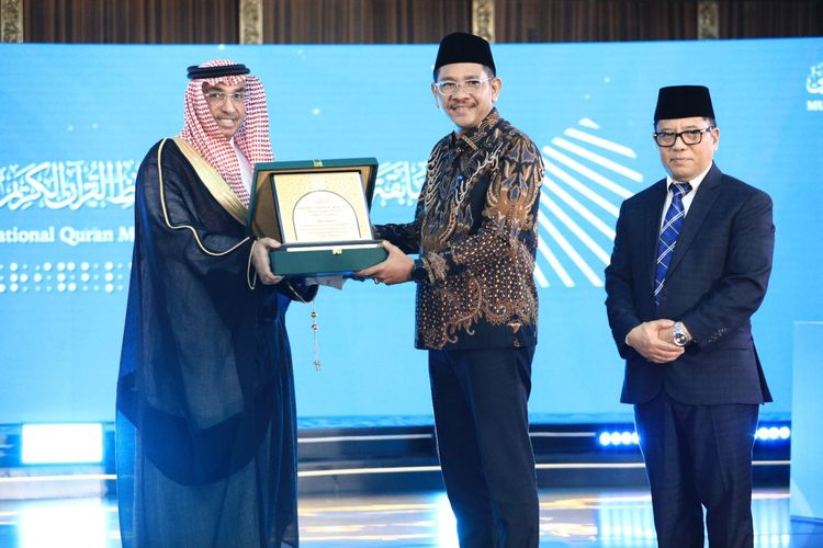 MHQ Internasional Disabilitas Netra dibuka Sekretaris Jenderal Kemenag RI Kamaruddin Amin, Asisten Sekjen MWL Muhammad Al-Majdu?i, Dirjen Urusan Al-Iqr?? MWL Khalid bin Hasan Abdul Kafi, serta Dirjen Bimas Islam Kemenag RI Abu Rokhmad, di Jakarta, Rabu (3/12/2025).