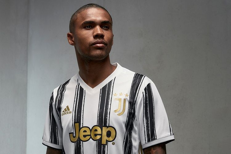 Jersey Kandang Juventus 2020/2021